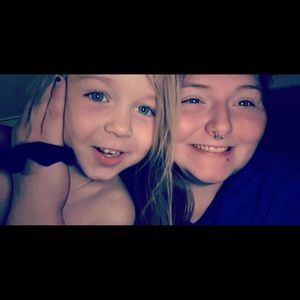 Meet your Posher, Ashlee